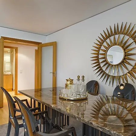 Finestay Seaview Apartment